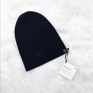 Lululemon sock cap
